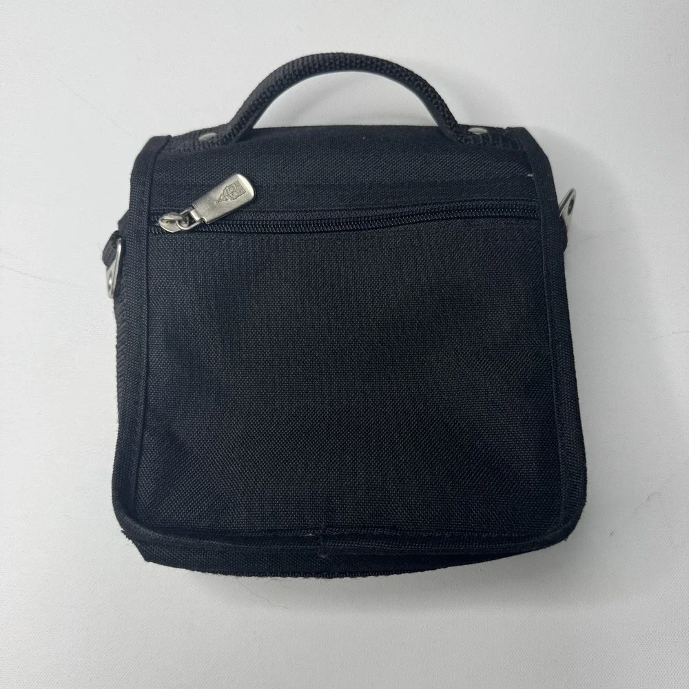 London Fog Black Canvas Camera Travel Bag w/Strap, Pockets & Adj Compartments